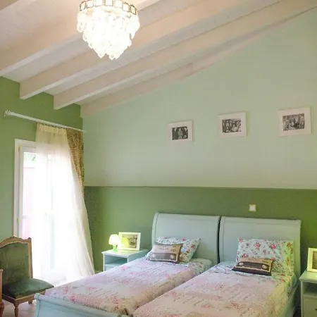 Nitsa Villa