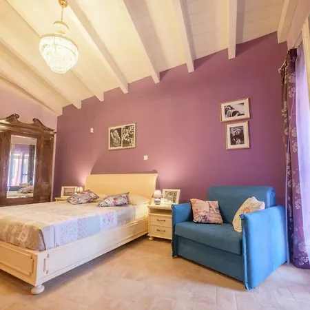 Nitsa * Corfu (city)